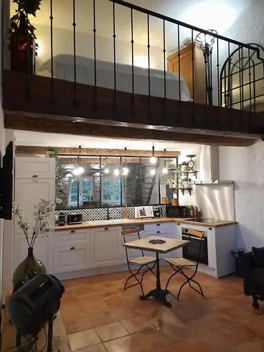 L Estello, Village House In Provence Seillans 0*,
